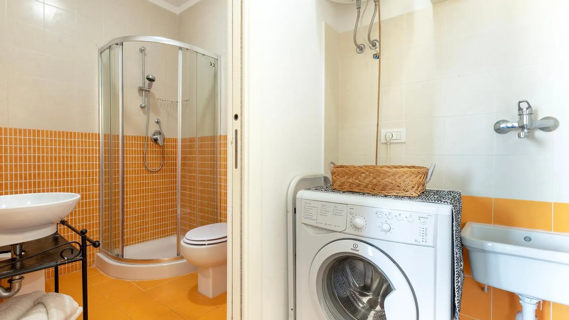 Sardinia Re - Vittorio Emanuele 71 Apartment Alghero Italy